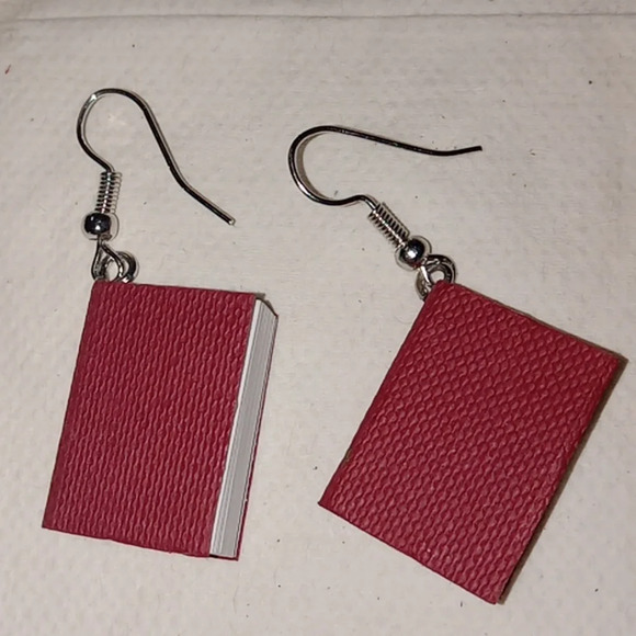 Book earrings‎ - Picture 1 of 3